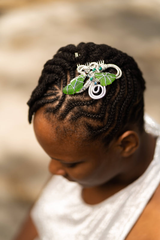 Bridal hair accessories