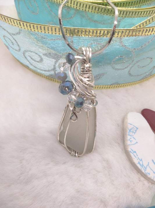 Sculpted sea glass pendant necklace